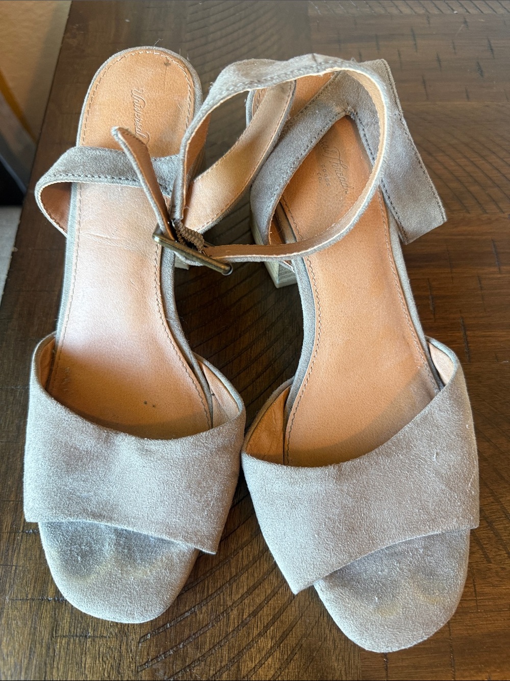 Universal Thread Suede Block Heel Sandals